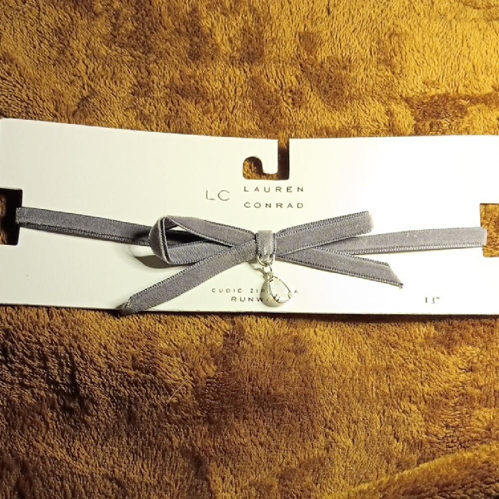 Lauren Conrad Velvet Choker Necklace